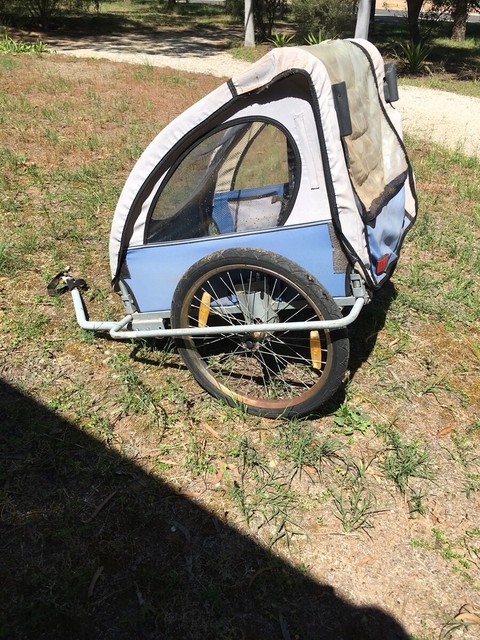 child bike trailer gumtree